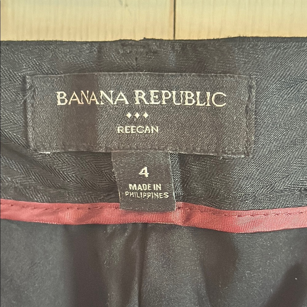 Banana republic women’s black Dress Pants - Picture 2 of 5